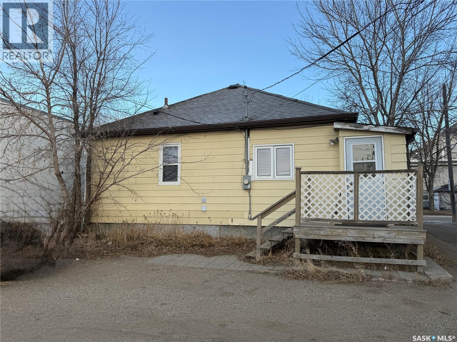 71 Ross Street W, Moose Jaw, Saskatchewan  S6H 2M2 - Photo 4 - SK028302