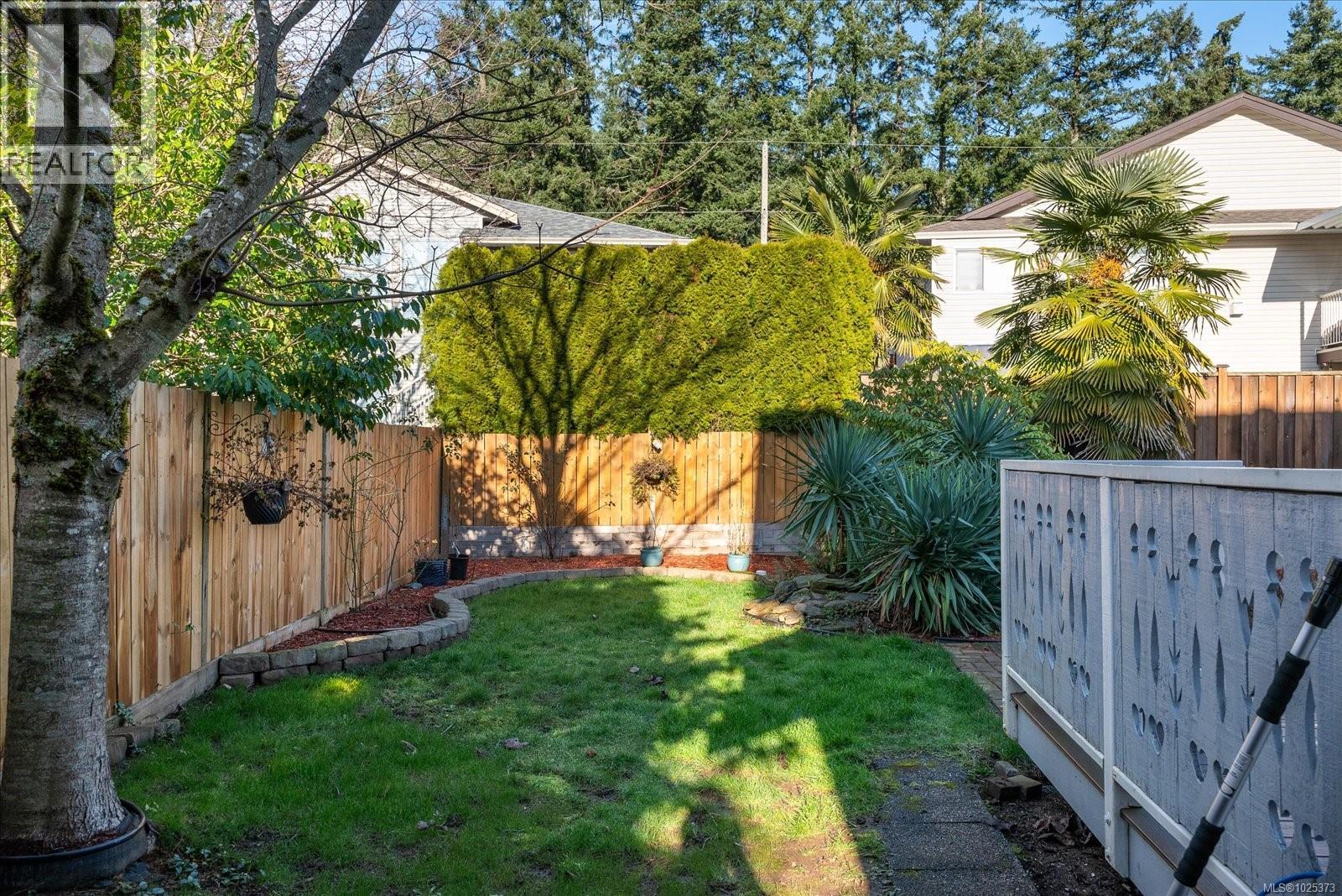 6642 Nathan Rd, Nanaimo, British Columbia  V9T 6H7 - Photo 35 - 1025373