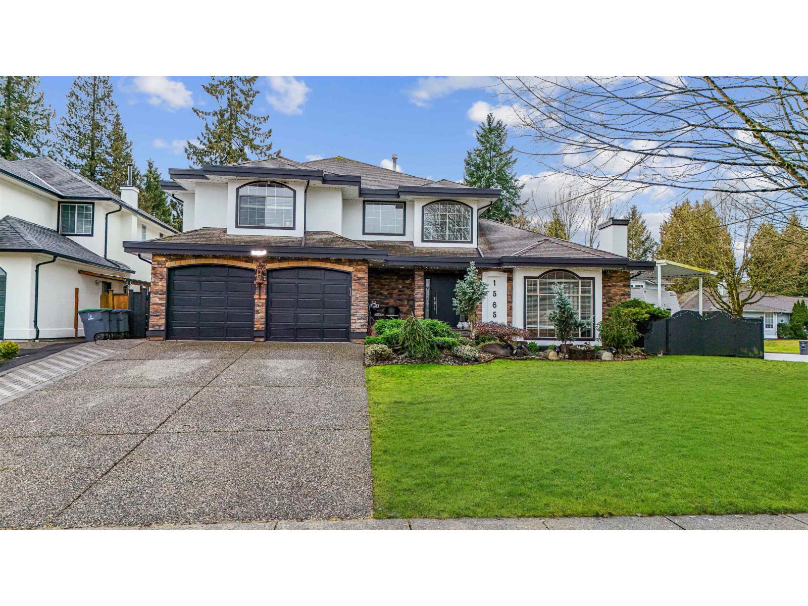 15656 92a Avenue, Surrey, British Columbia  V4N 3B1 - Photo 2 - R3087986