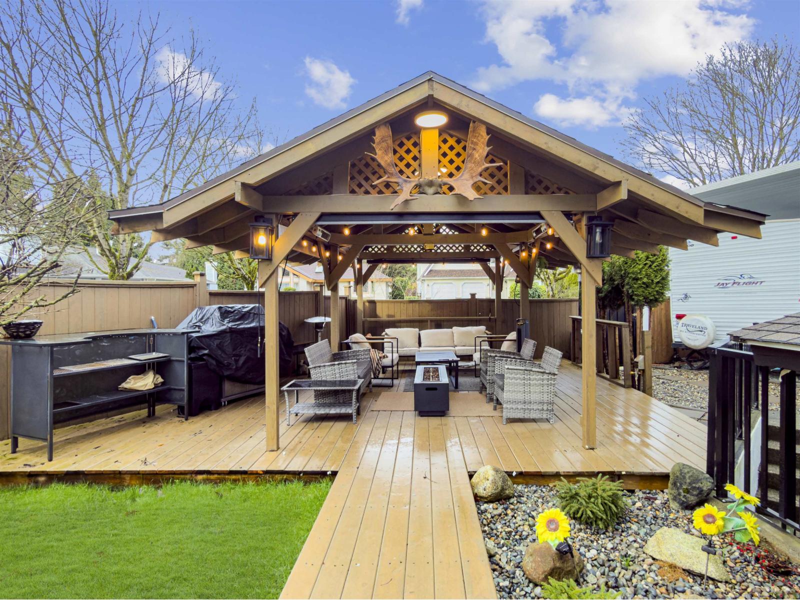 15656 92a Avenue, Surrey, British Columbia  V4N 3B1 - Photo 4 - R3087986