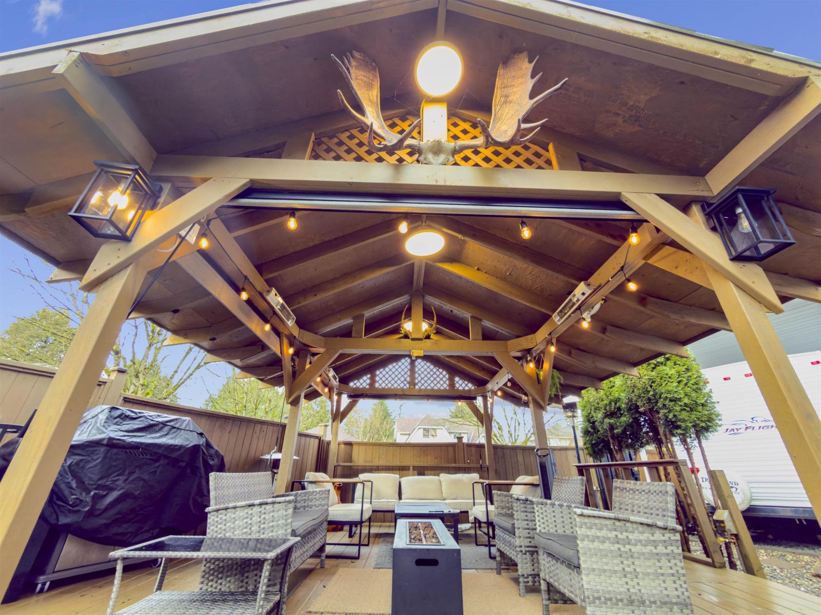 15656 92a Avenue, Surrey, British Columbia  V4N 3B1 - Photo 12 - R3087986