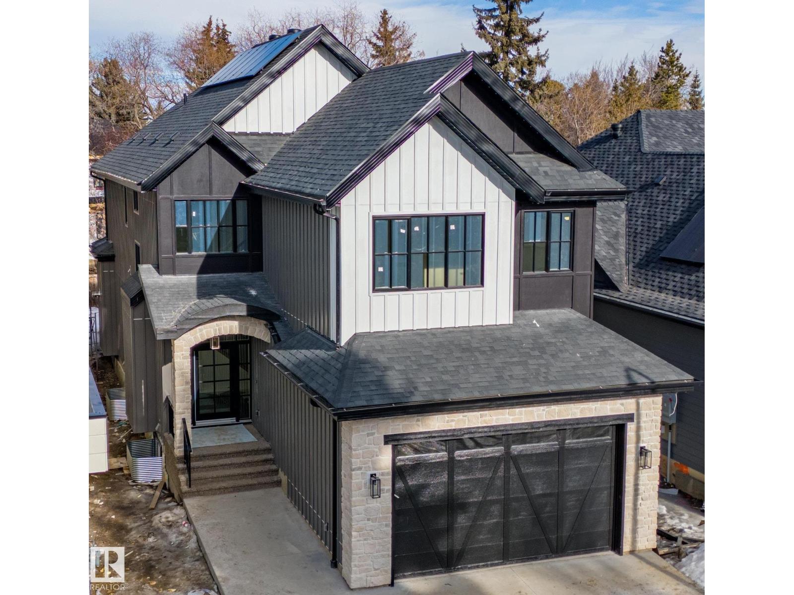 12304 39 AV NW, edmonton, Alberta