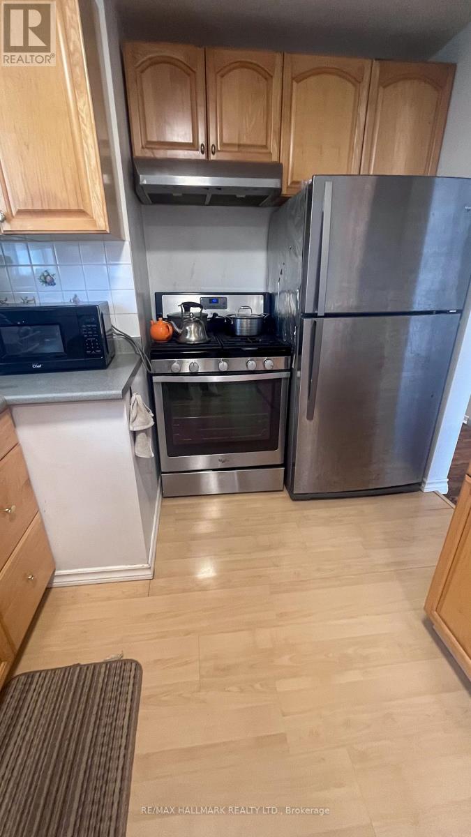 758 Botany Hill Crescent, Newmarket, Ontario  L3Y 3A8 - Photo 6 - N12715308