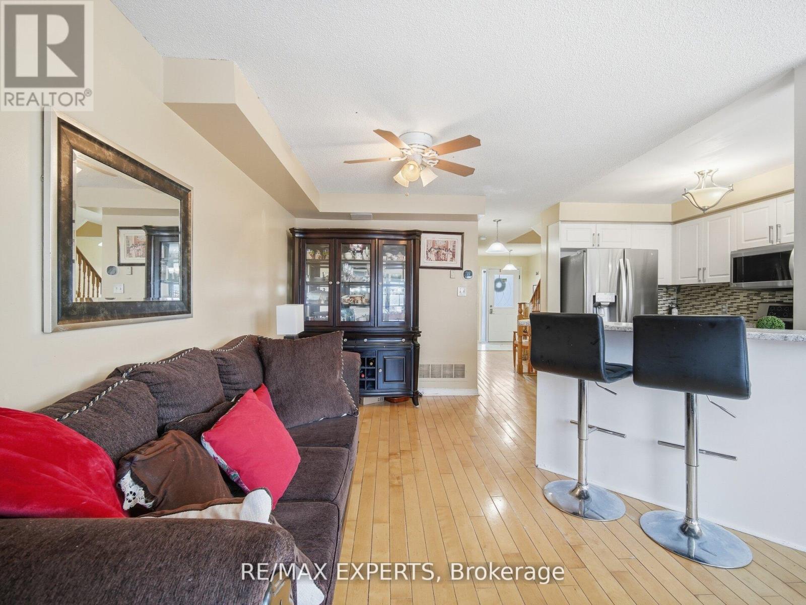 70 Twin Pines Crescent, Brampton, Ontario  L7A 1M8 - Photo 15 - W12750848