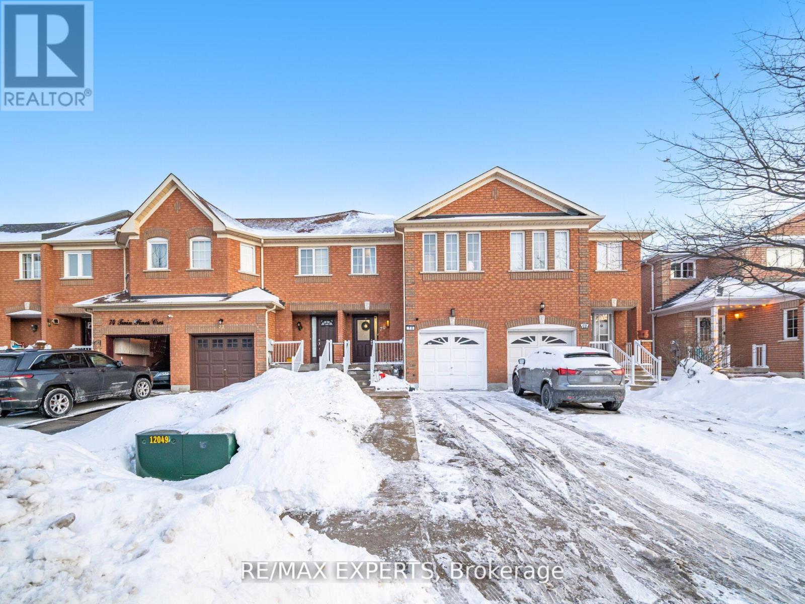 70 Twin Pines Crescent, Brampton, Ontario  L7A 1M8 - Photo 1 - W12750848