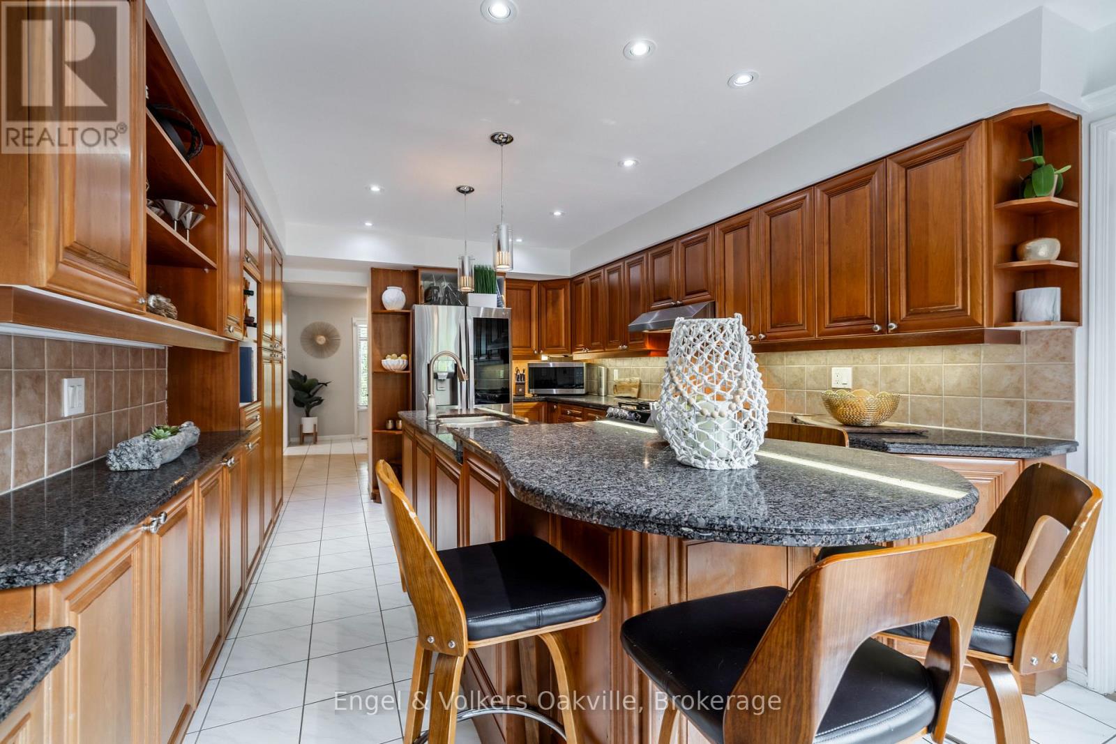 1181 Grange Road, Oakville, Ontario  L6H 1P8 - Photo 15 - W12776672