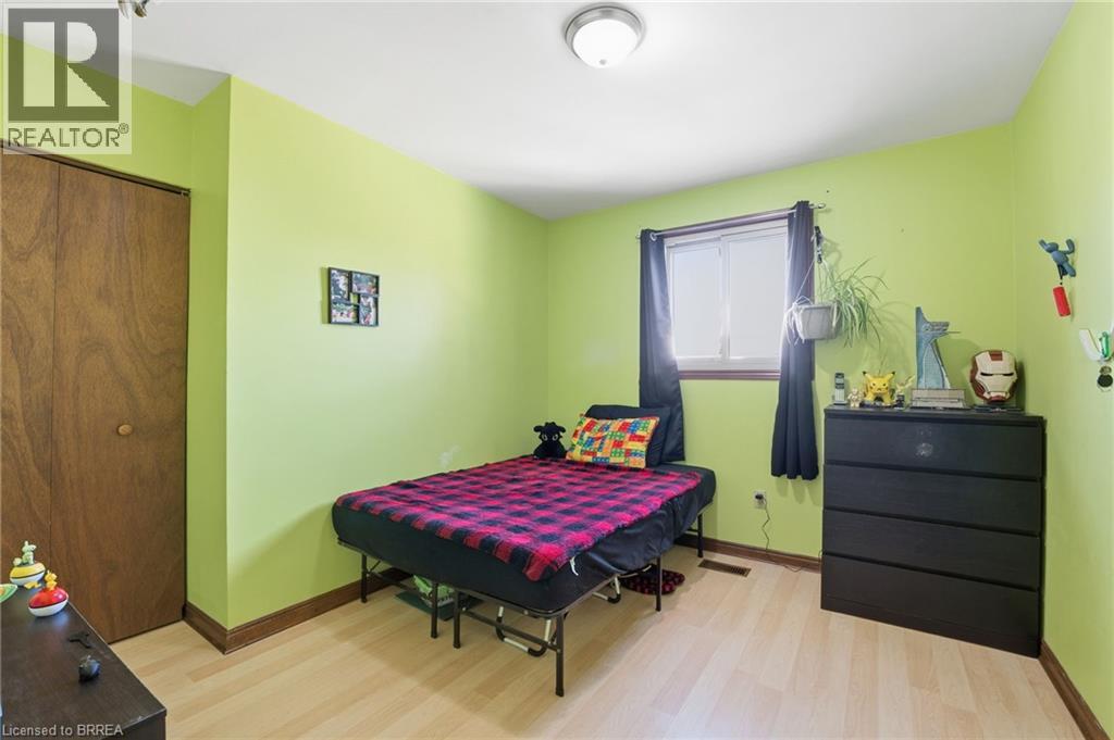 194 Banbury Road, Brantford, Ontario  N3P 1C6 - Photo 15 - 40803452