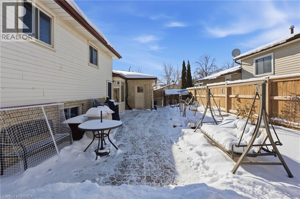 194 Banbury Road, Brantford, Ontario  N3P 1C6 - Photo 24 - 40803452