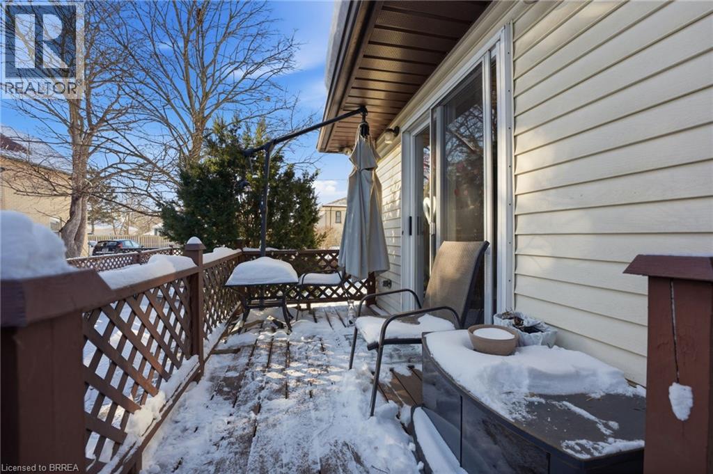 187 Sydenham Street, Brantford, Ontario  N3R 3Z5 - Photo 27 - 40803706