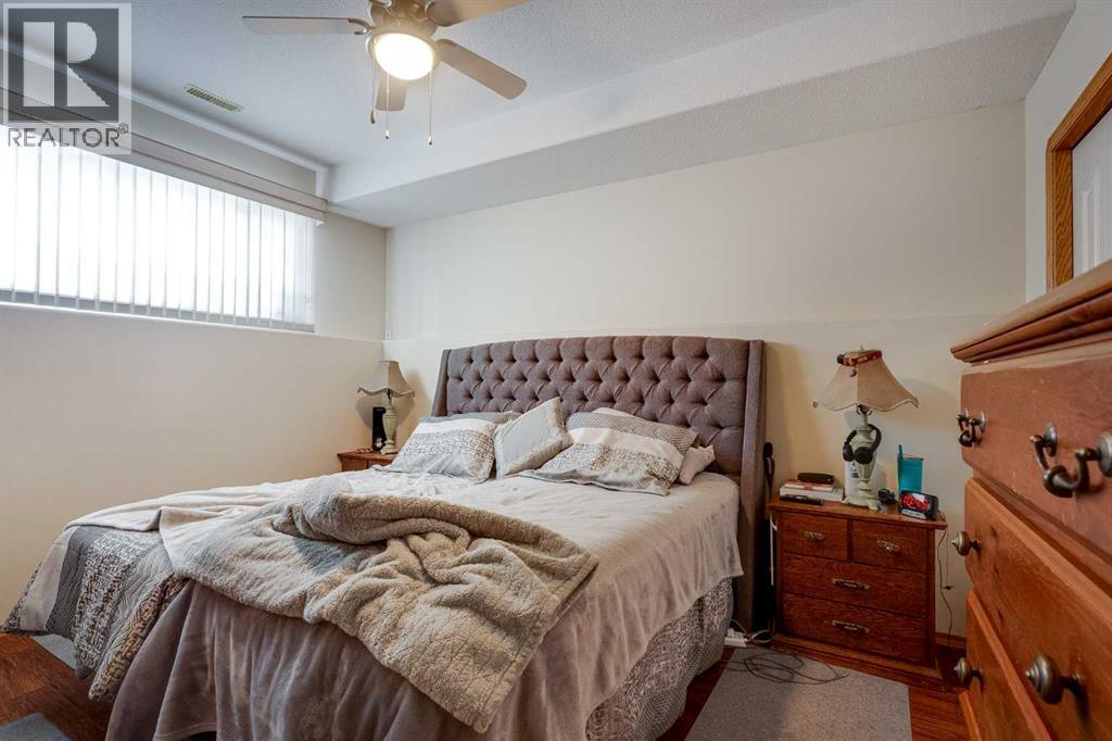 38 Kendrew Drive, Red Deer, Alberta  T4P 3X6 - Photo 35 - A2285301