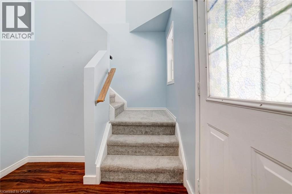 224 Pineland Court, Waterloo, Ontario  N2T 2S3 - Photo 18 - 40804313