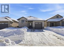 25 CEDAR PARK CRESCENT, Quinte West, Ontario