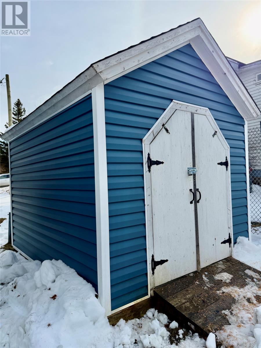 2 Creston Boulevard, Marystown, Newfoundland & Labrador  A0E 2M0 - Photo 3 - 1294462