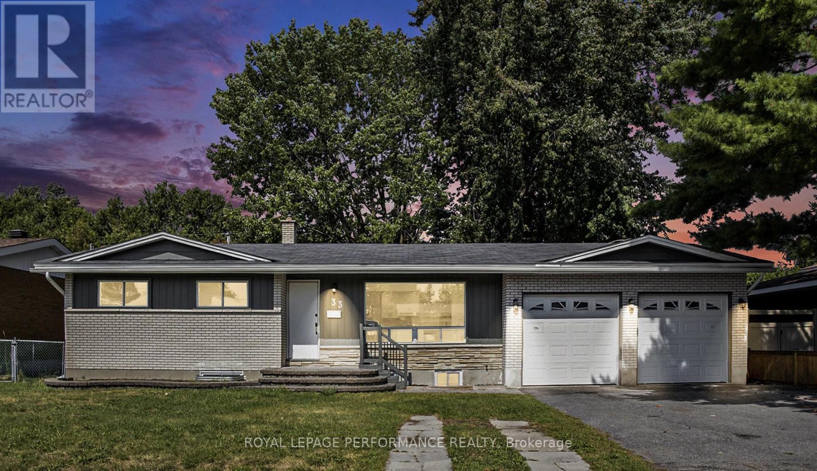 33 MAJESTIC DRIVE, Ottawa, Ontario