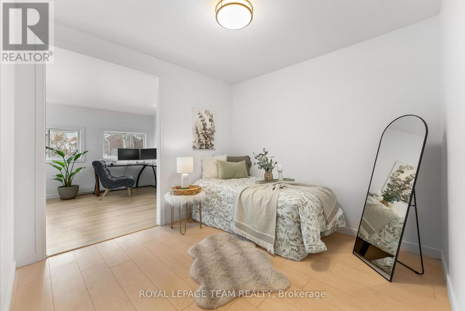 61 Herman Street, Petawawa, Ontario  K8H 3B2 - Photo 11 - X12776670