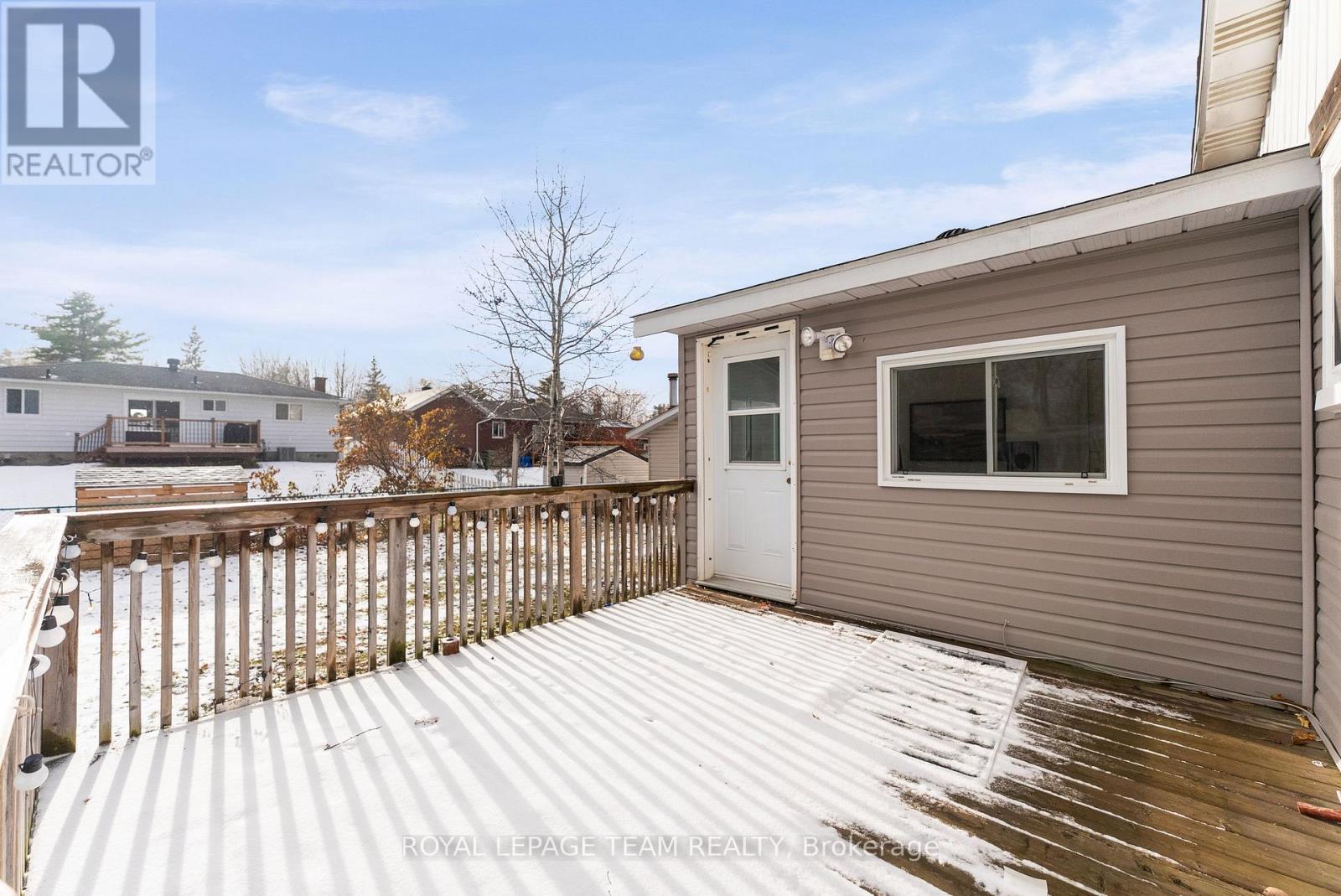 61 Herman Street, Petawawa, Ontario  K8H 3B2 - Photo 16 - X12776670