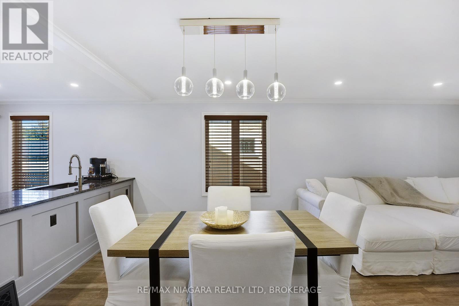 35 Lowell Avenue, St. Catharines, Ontario  L2R 2C9 - Photo 11 - X12776612