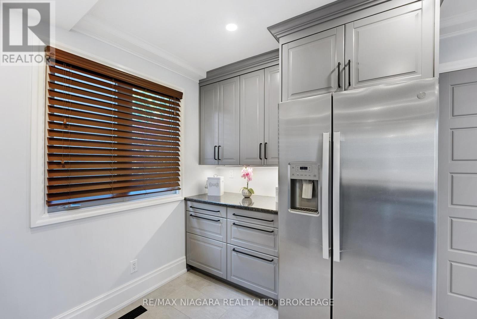 35 Lowell Avenue, St. Catharines, Ontario  L2R 2C9 - Photo 20 - X12776612