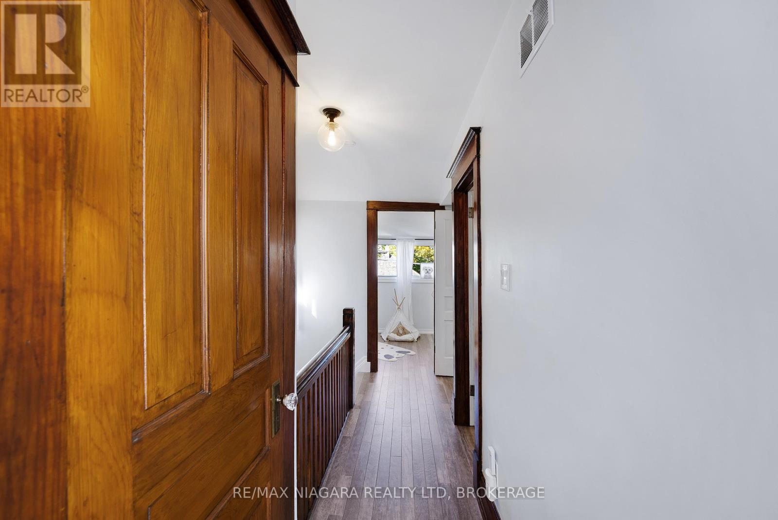 35 Lowell Avenue, St. Catharines, Ontario  L2R 2C9 - Photo 34 - X12776612