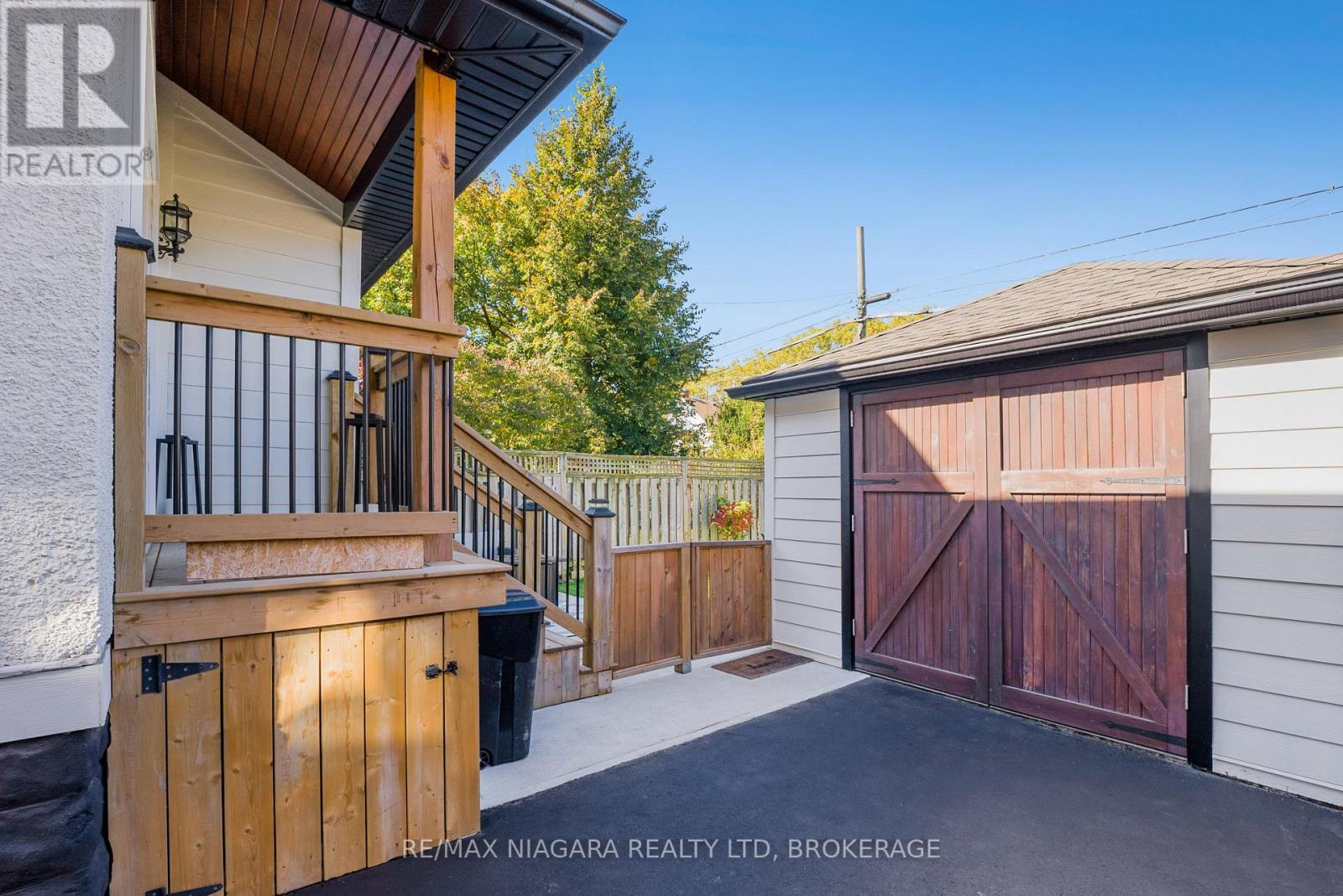 35 Lowell Avenue, St. Catharines, Ontario  L2R 2C9 - Photo 45 - X12776612