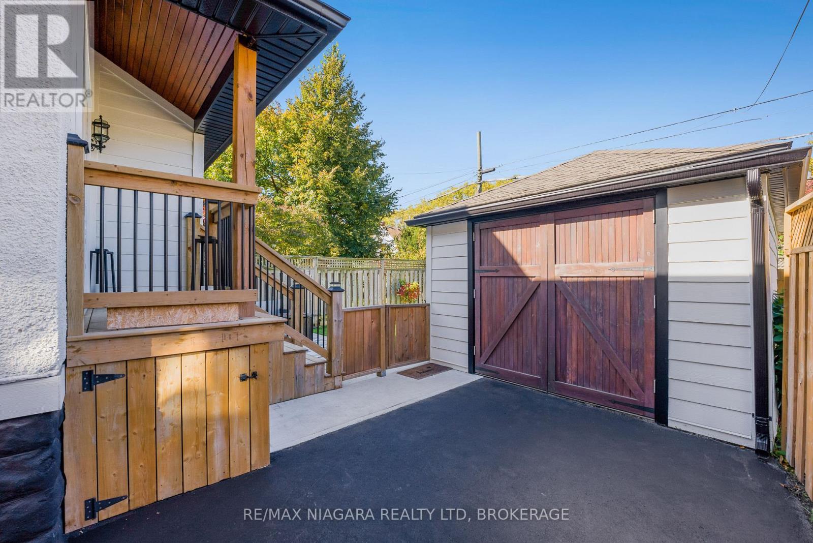 35 Lowell Avenue, St. Catharines, Ontario  L2R 2C9 - Photo 46 - X12776612