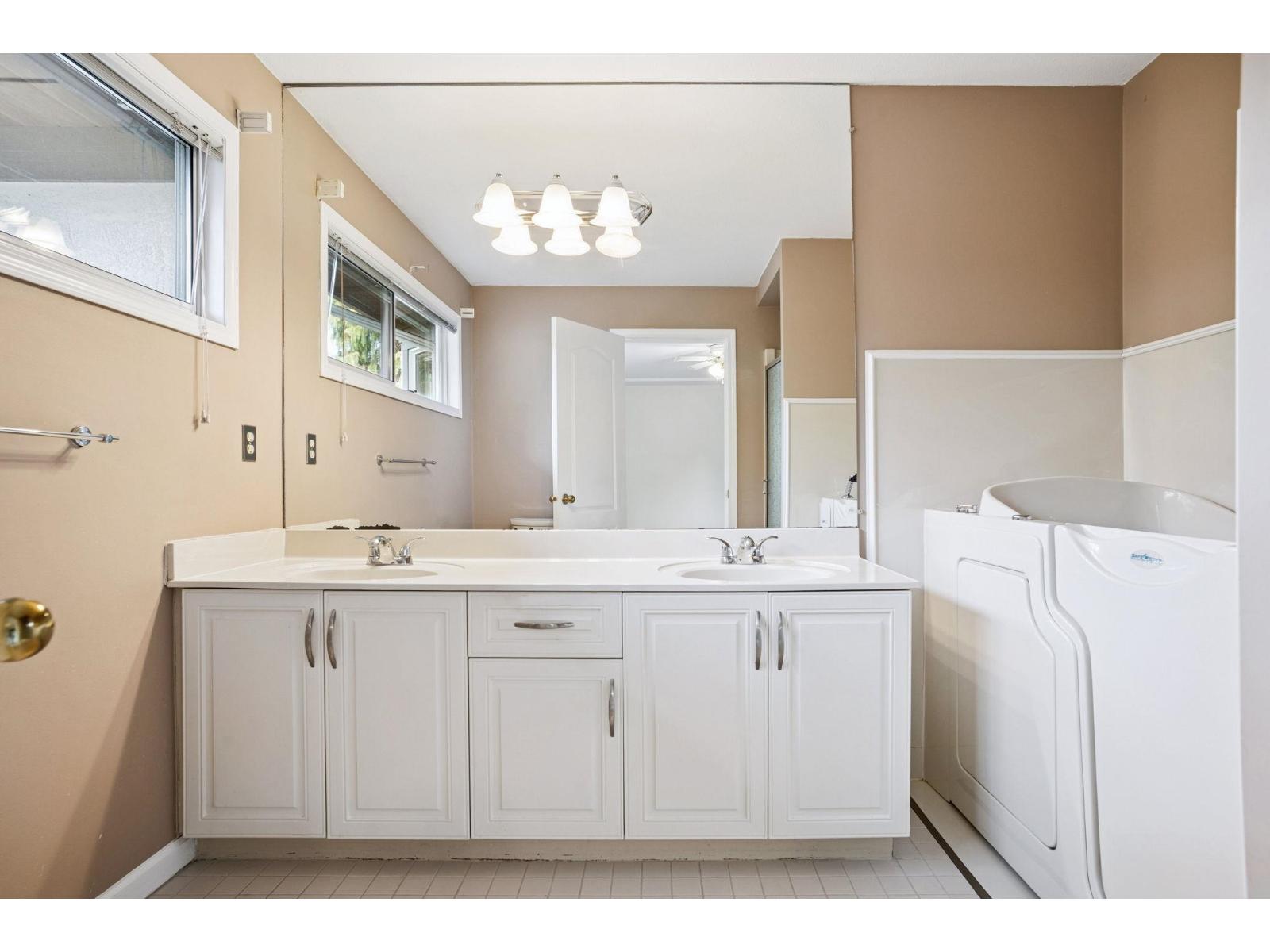 1 12923 17 Avenue, Surrey, British Columbia  V4A 8T2 - Photo 20 - R3088553