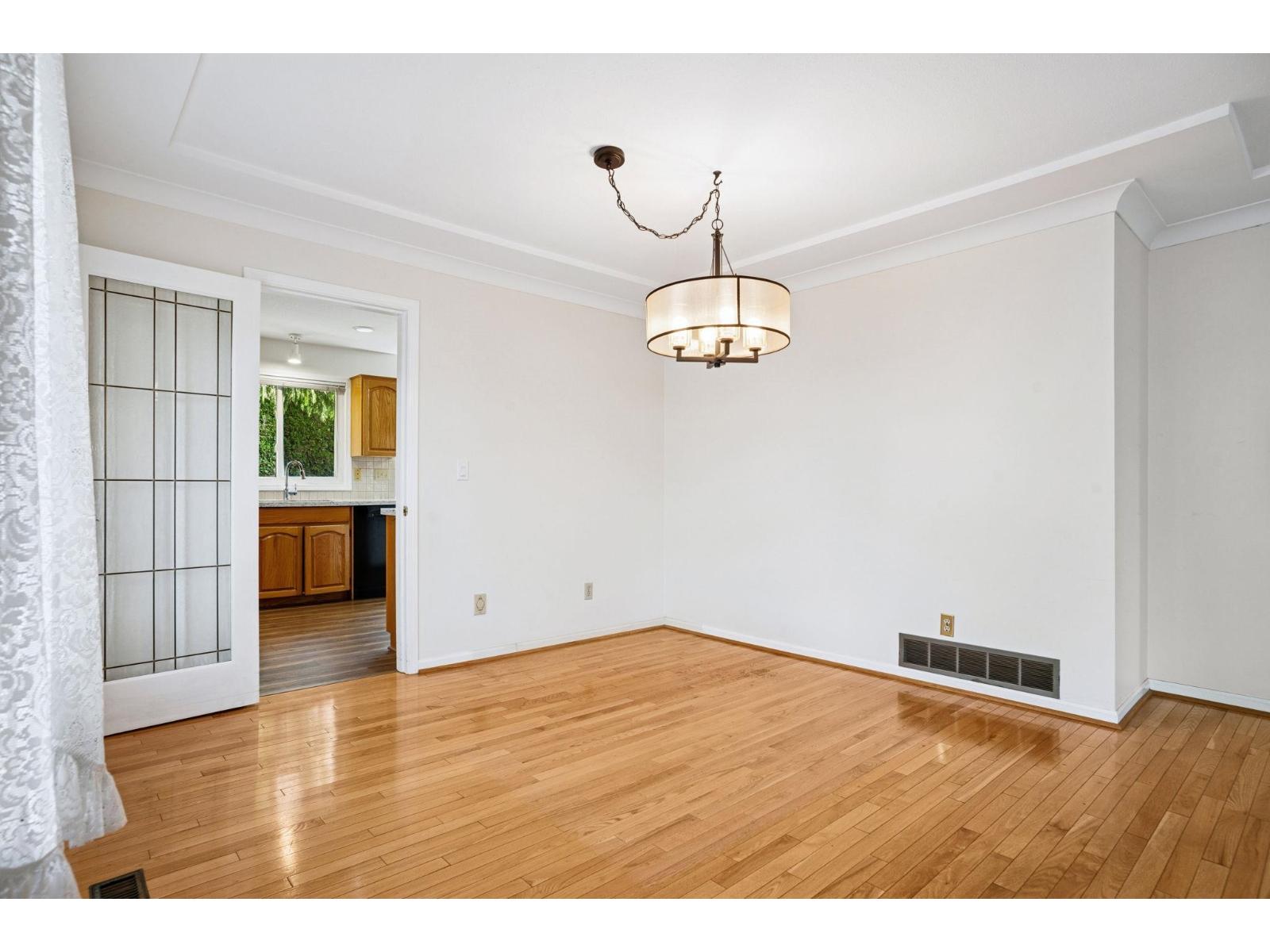 1 12923 17 Avenue, Surrey, British Columbia  V4A 8T2 - Photo 6 - R3088553