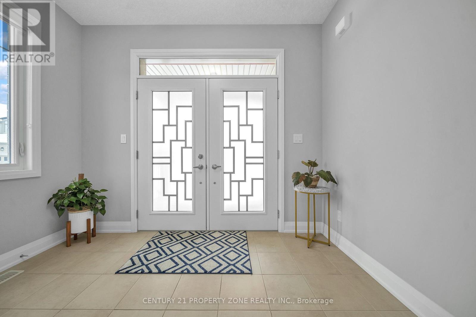 20 Hollybrook Trail, Kitchener, Ontario  N2R 0M4 - Photo 6 - X12664324