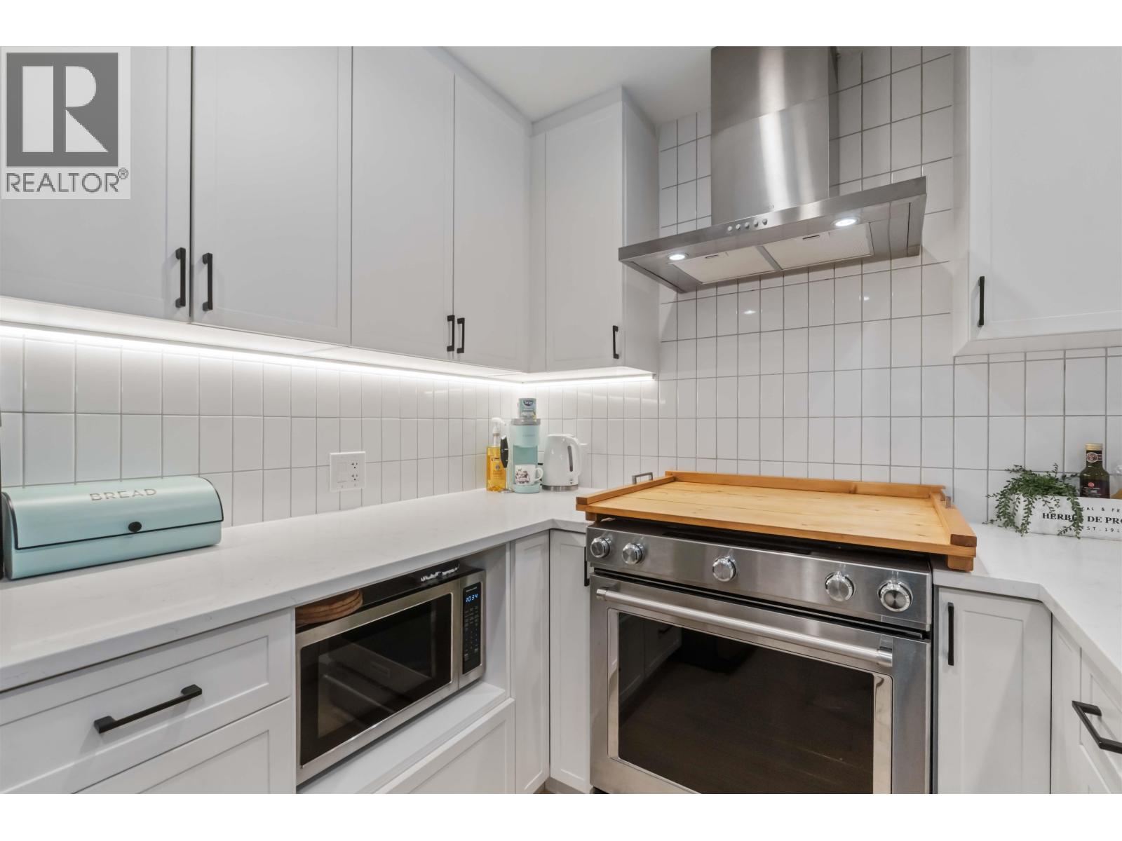 201 22226 Brown Avenue, Maple Ridge, British Columbia  V2X 4R2 - Photo 10 - R3088468