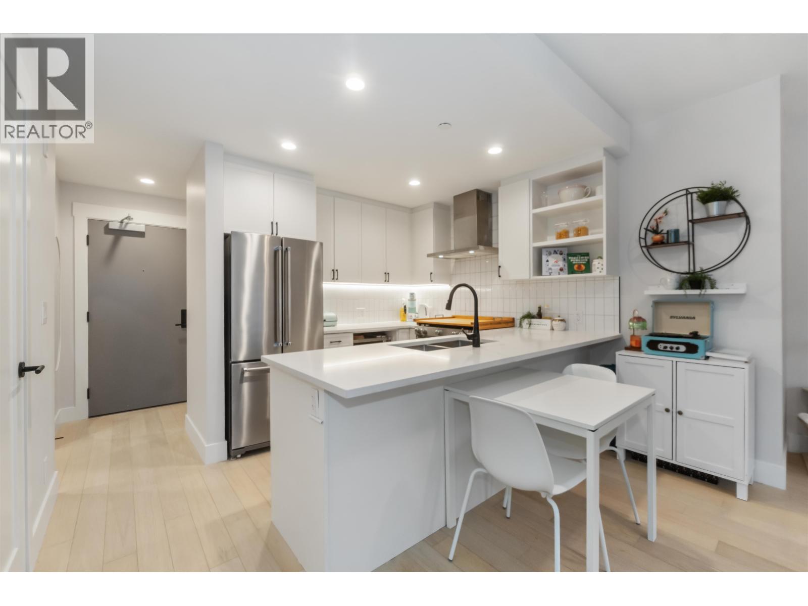 201 22226 Brown Avenue, Maple Ridge, British Columbia  V2X 4R2 - Photo 14 - R3088468