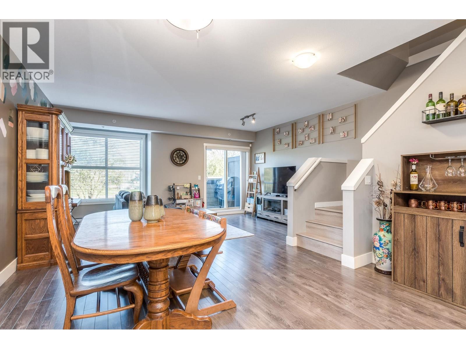 208 2110 Rowland Street, Port Coquitlam, British Columbia  V3C 0C2 - Photo 13 - R3088472