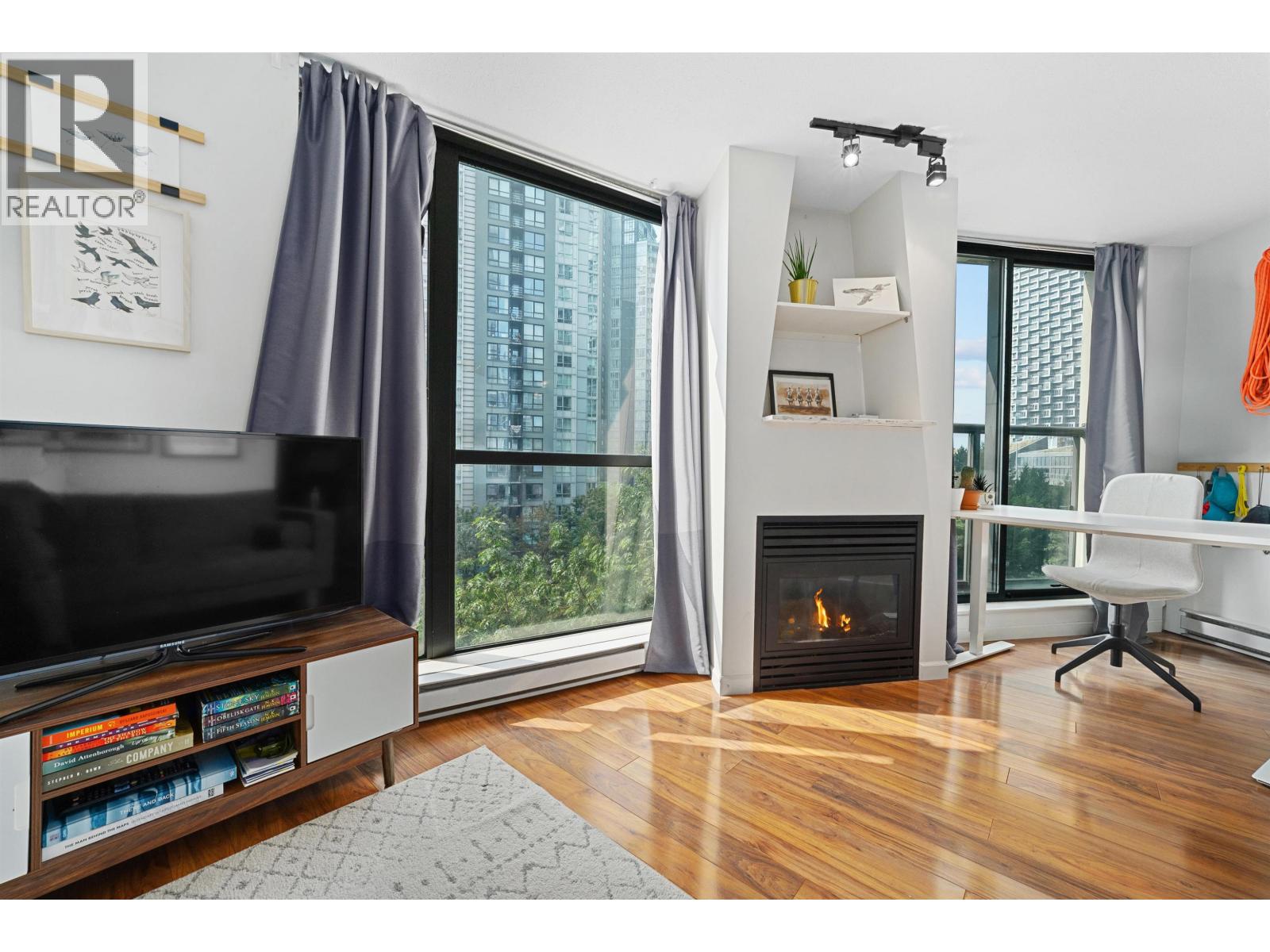 603 501 Pacific Street, Vancouver, British Columbia  V6Z 2X6 - Photo 2 - R3088476