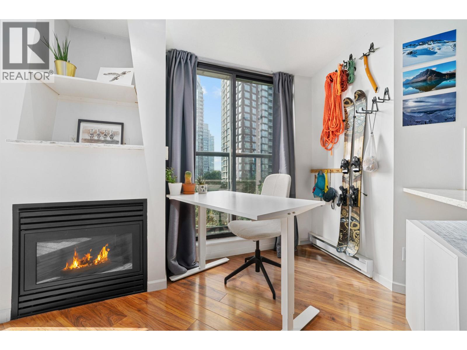 603 501 Pacific Street, Vancouver, British Columbia  V6Z 2X6 - Photo 3 - R3088476