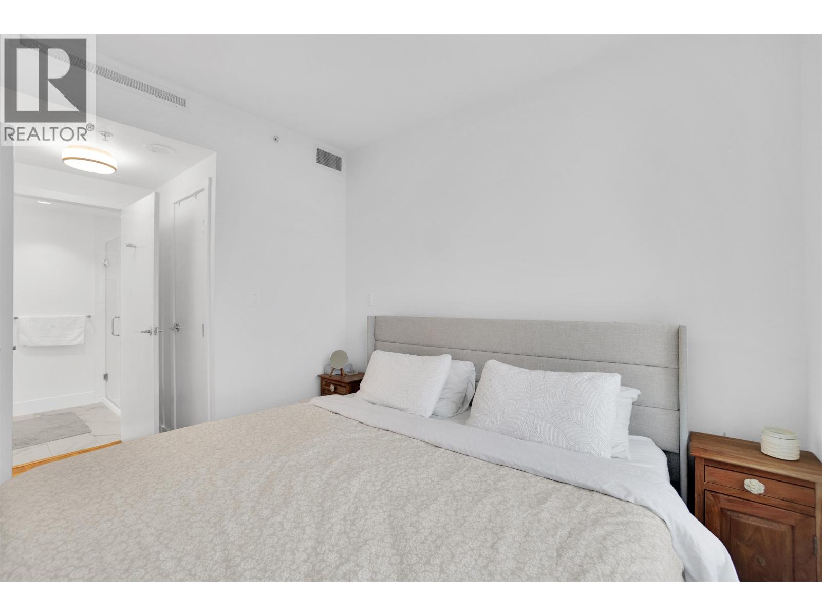 1302 1675 Lions Gate Lane, North Vancouver, British Columbia  V7P 0E3 - Photo 21 - R3088504