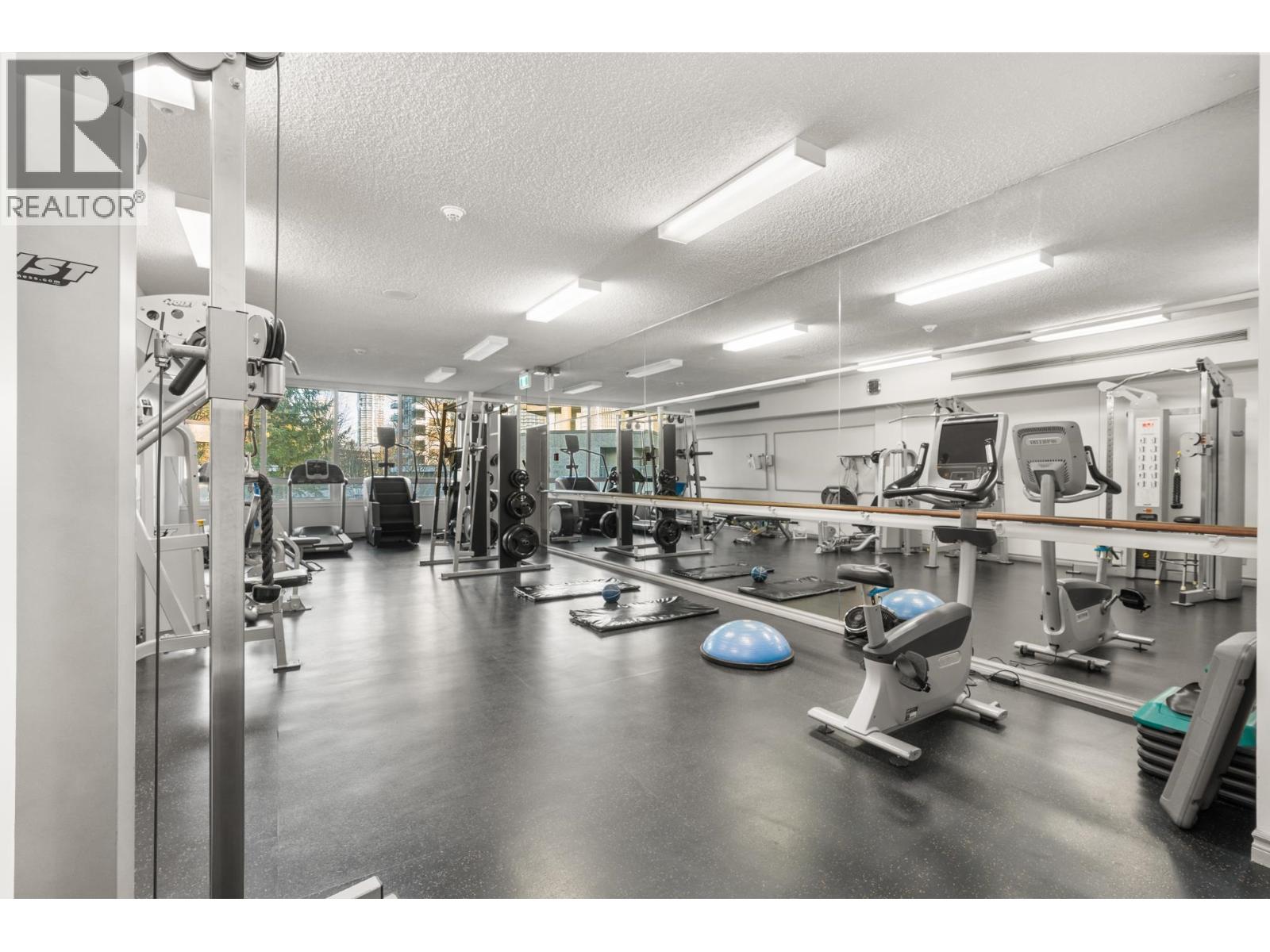 903 3980 Carrigan Court, Burnaby, British Columbia  V3N 4S6 - Photo 35 - R3088511