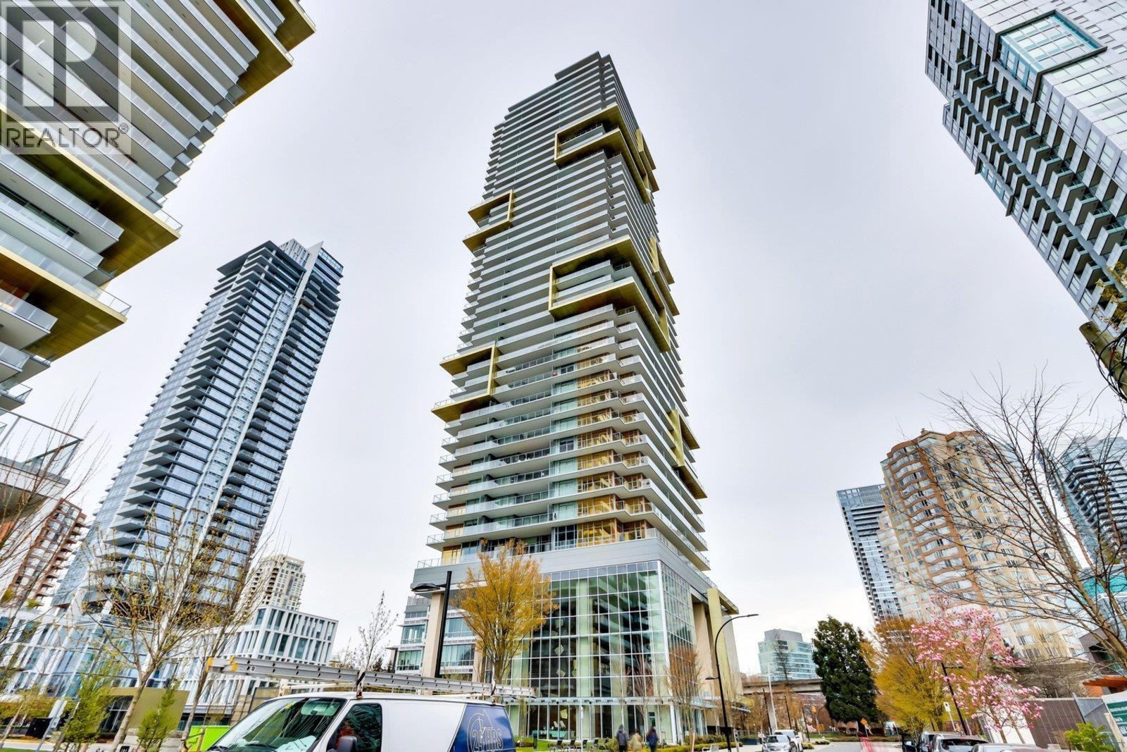 3206 6383 Mckay Avenue, Burnaby, British Columbia  V5H 0H8 - Photo 1 - R3088517