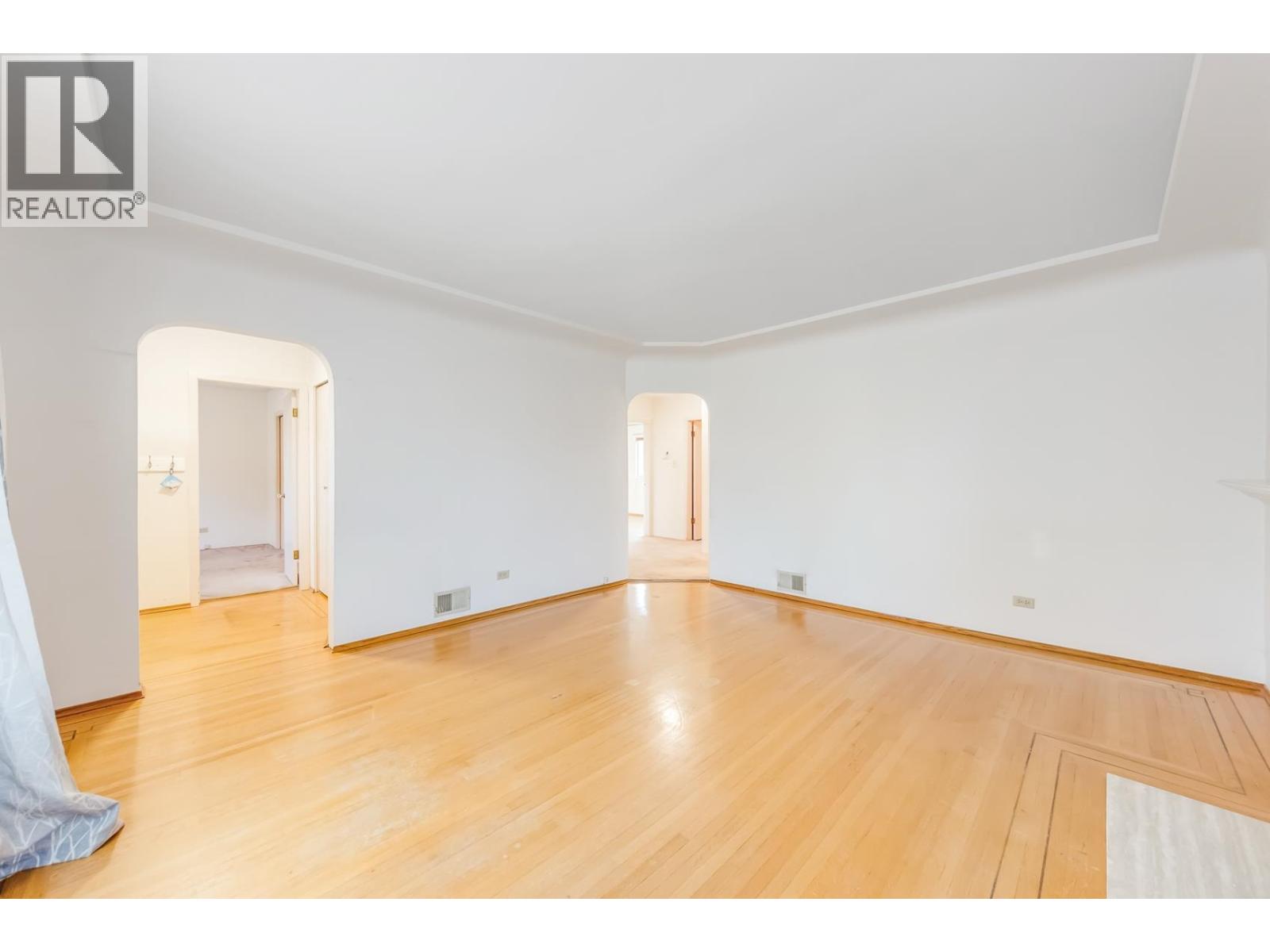 2804 Euclid Avenue, Vancouver, British Columbia  V5R 5C1 - Photo 5 - R3088515