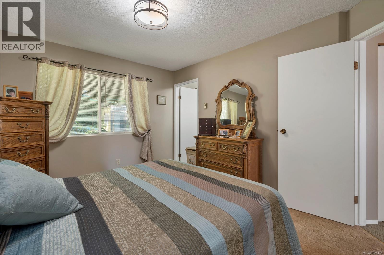 698 Plaza Rd, Quadra Island, British Columbia  V0P 1N0 - Photo 30 - 1025538