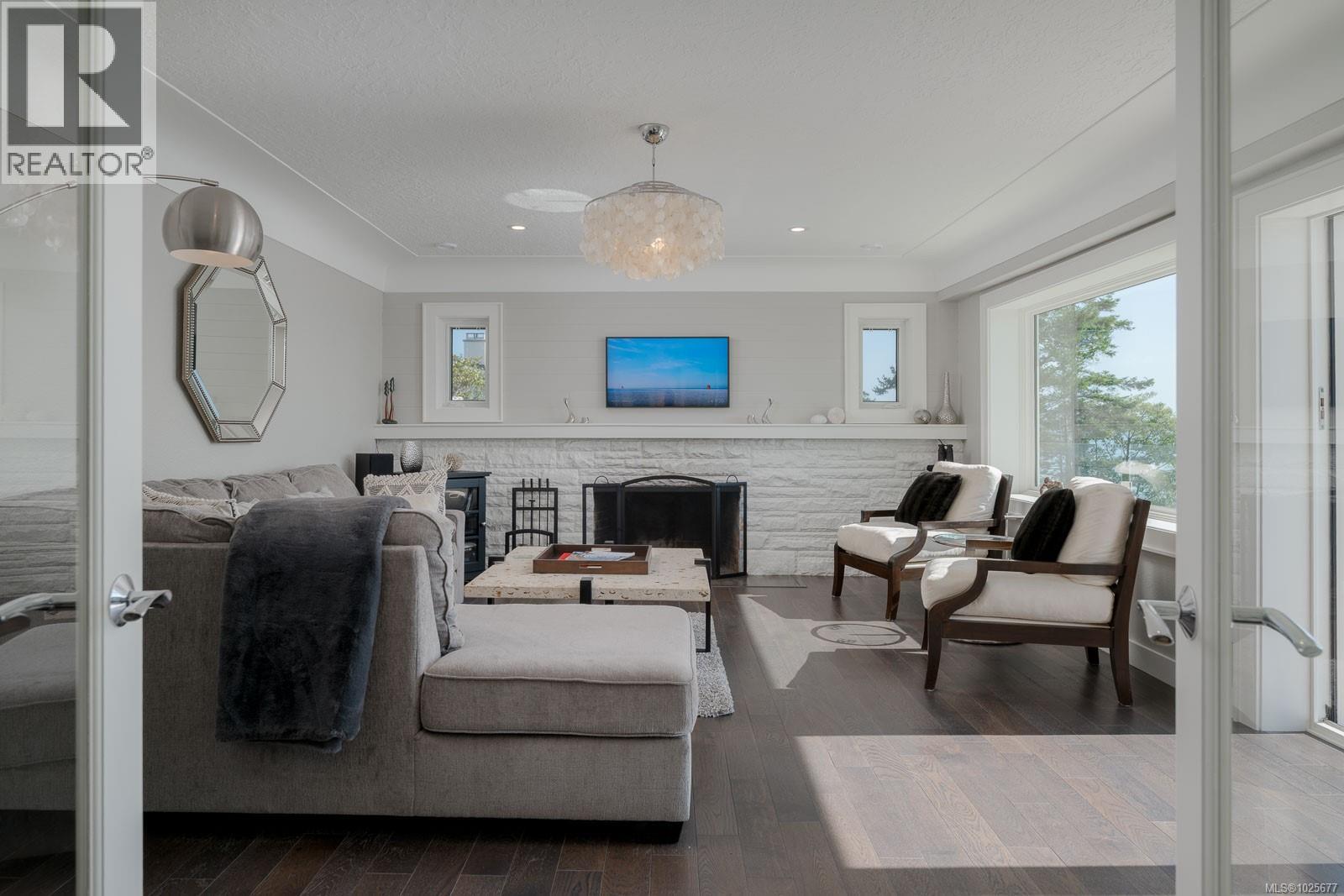 5411 Parker Ave, Saanich, British Columbia  V8Y 2N2 - Photo 27 - 1025677