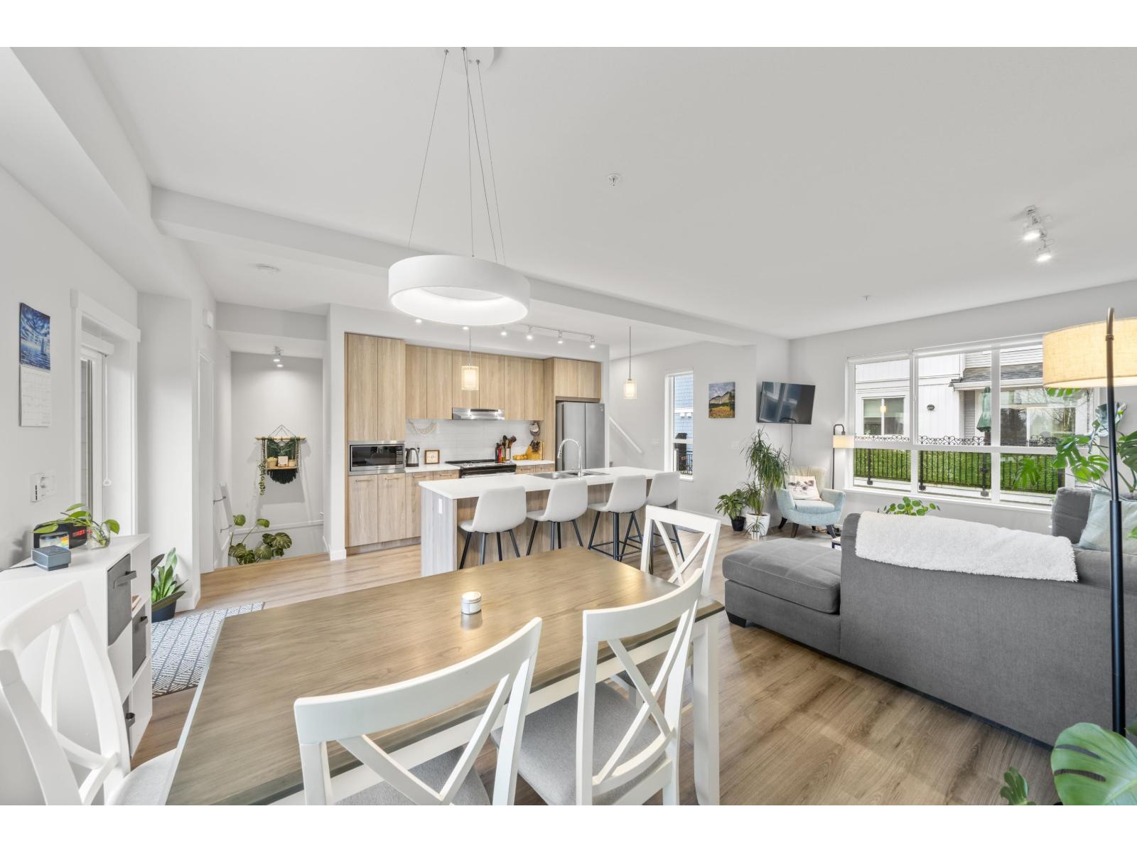 44 8335 Nelson Street, Mission, British Columbia  V4S 0E4 - Photo 2 - R3088437