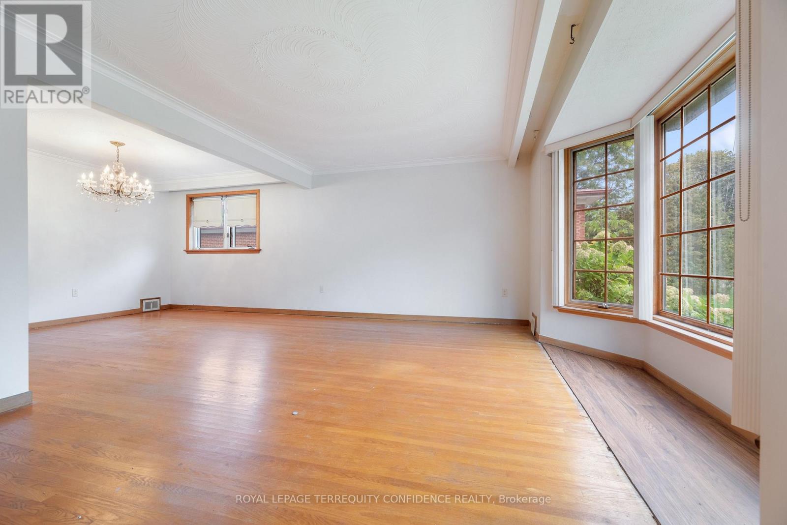 50 Wynn Road, Toronto, Ontario  M2R 1S9 - Photo 5 - C12776594