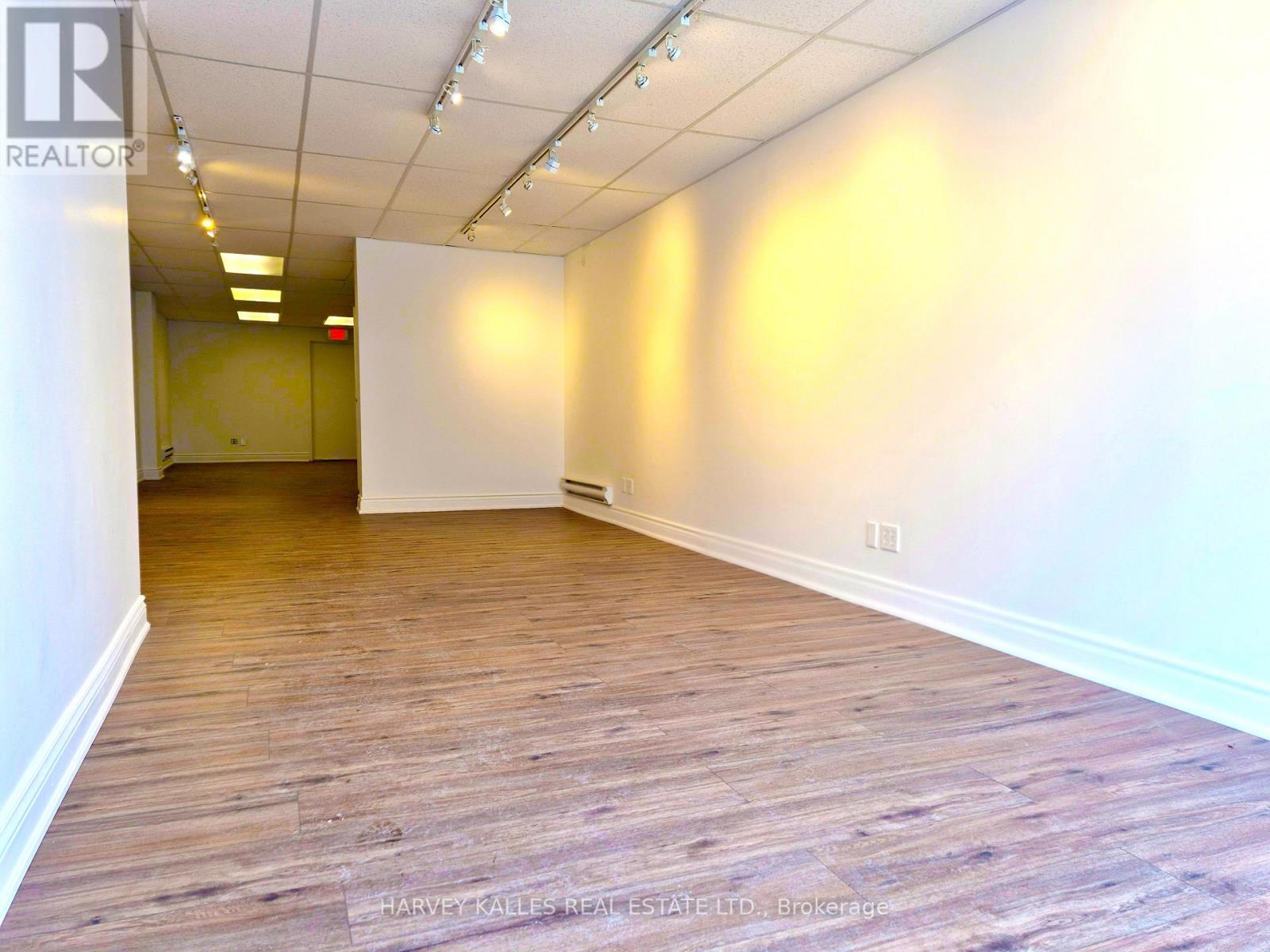 Main - 974 Bathurst Street, Toronto, Ontario  M5R 3G6 - Photo 4 - C12776630