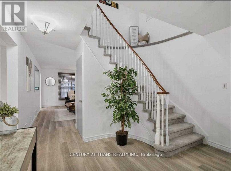 96 Beechnut Crescent, Clarington, Ontario  L1E 1Y4 - Photo 3 - E12776626