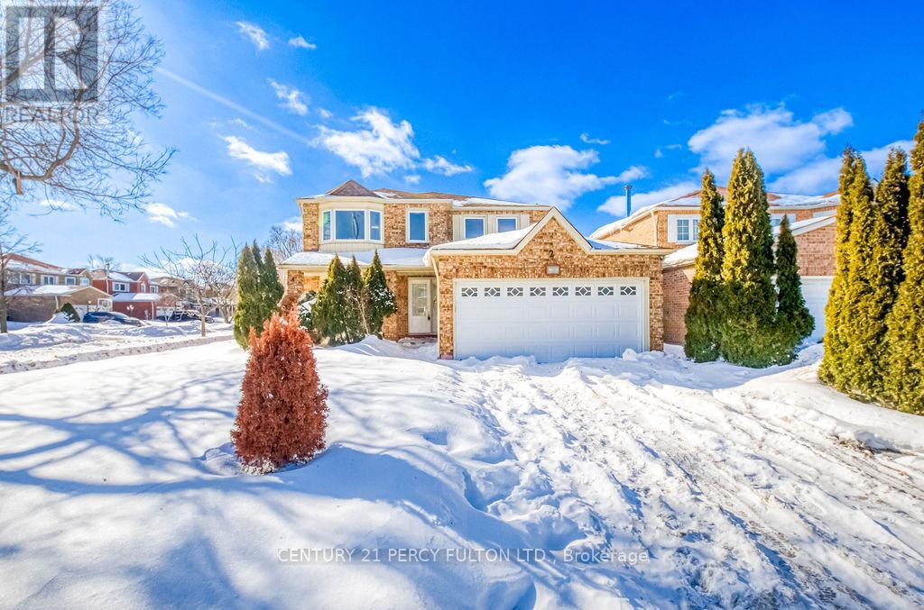 2 LITTLEBOROUGH COURT, Toronto, Ontario