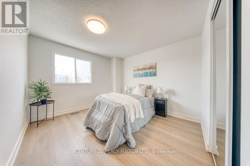 2 Littleborough Court, Toronto, Ontario  M1C 4S6 - Photo 23 - E12776632