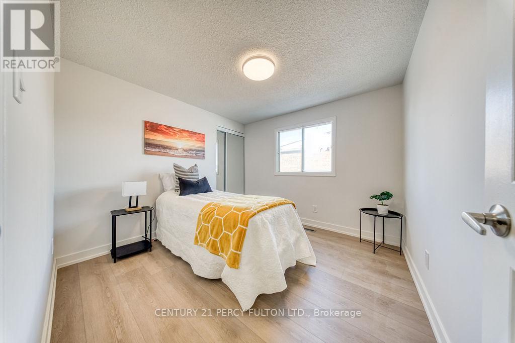 2 Littleborough Court, Toronto, Ontario  M1C 4S6 - Photo 24 - E12776632