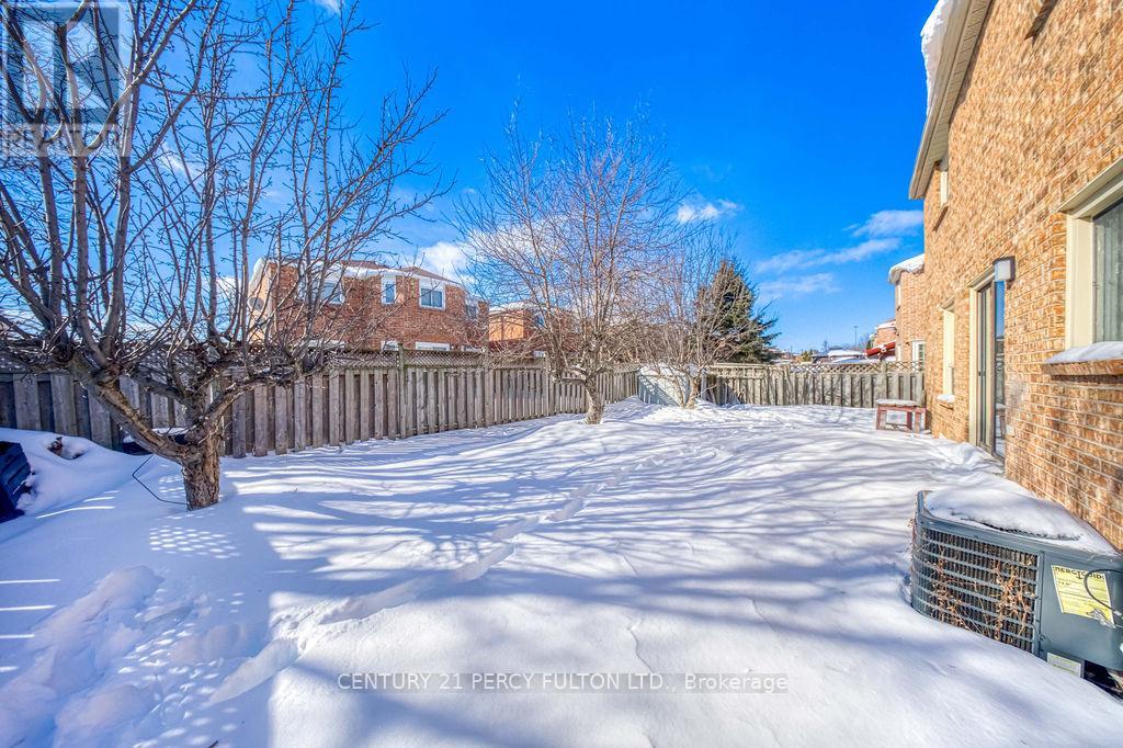 2 Littleborough Court, Toronto, Ontario  M1C 4S6 - Photo 34 - E12776632