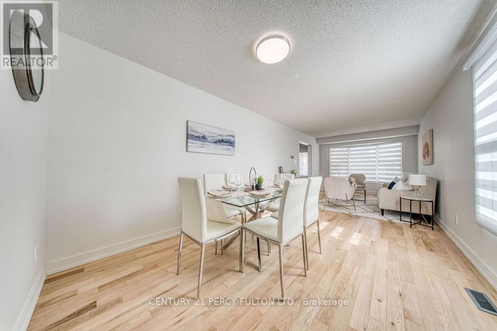 2 Littleborough Court, Toronto, Ontario  M1C 4S6 - Photo 8 - E12776632