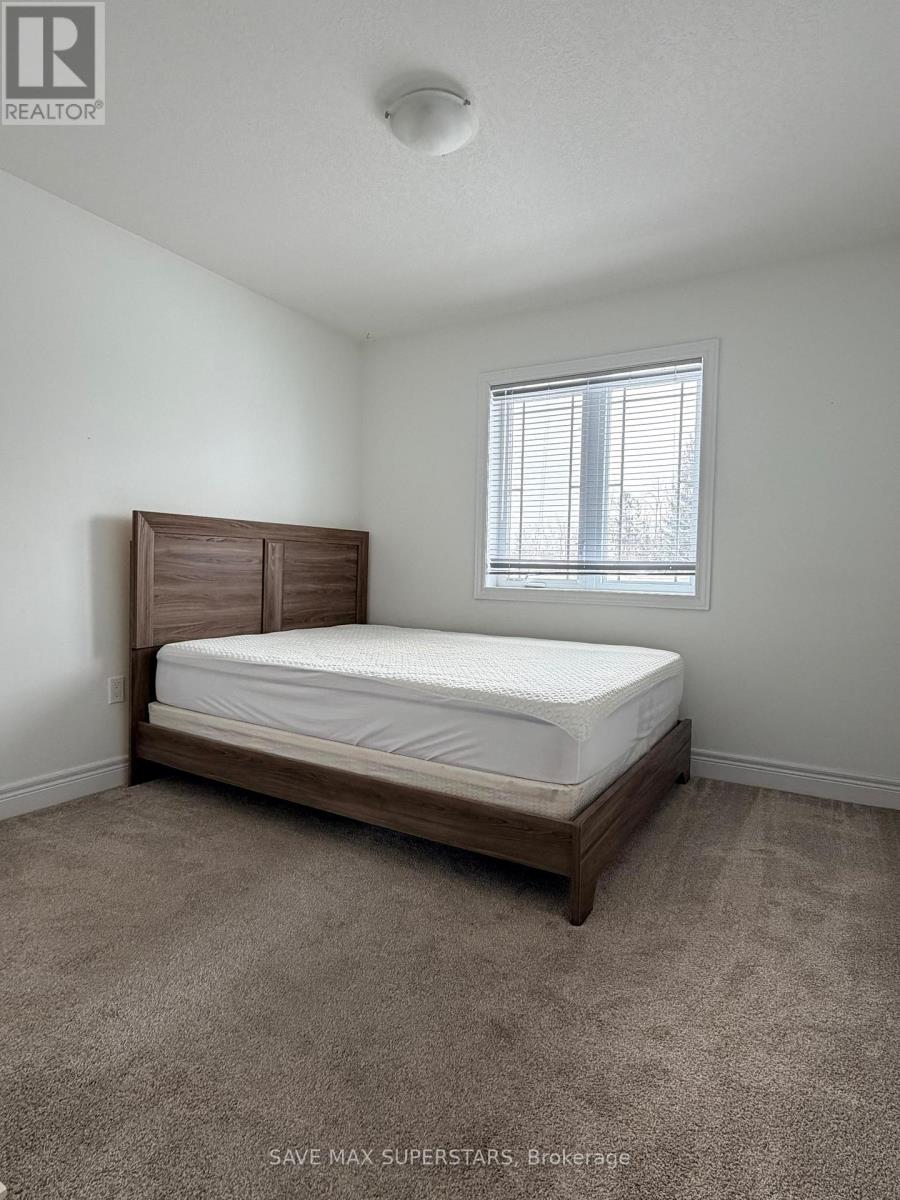 195 Collins Street, Collingwood, Ontario  L9Y 4L7 - Photo 8 - S12776634