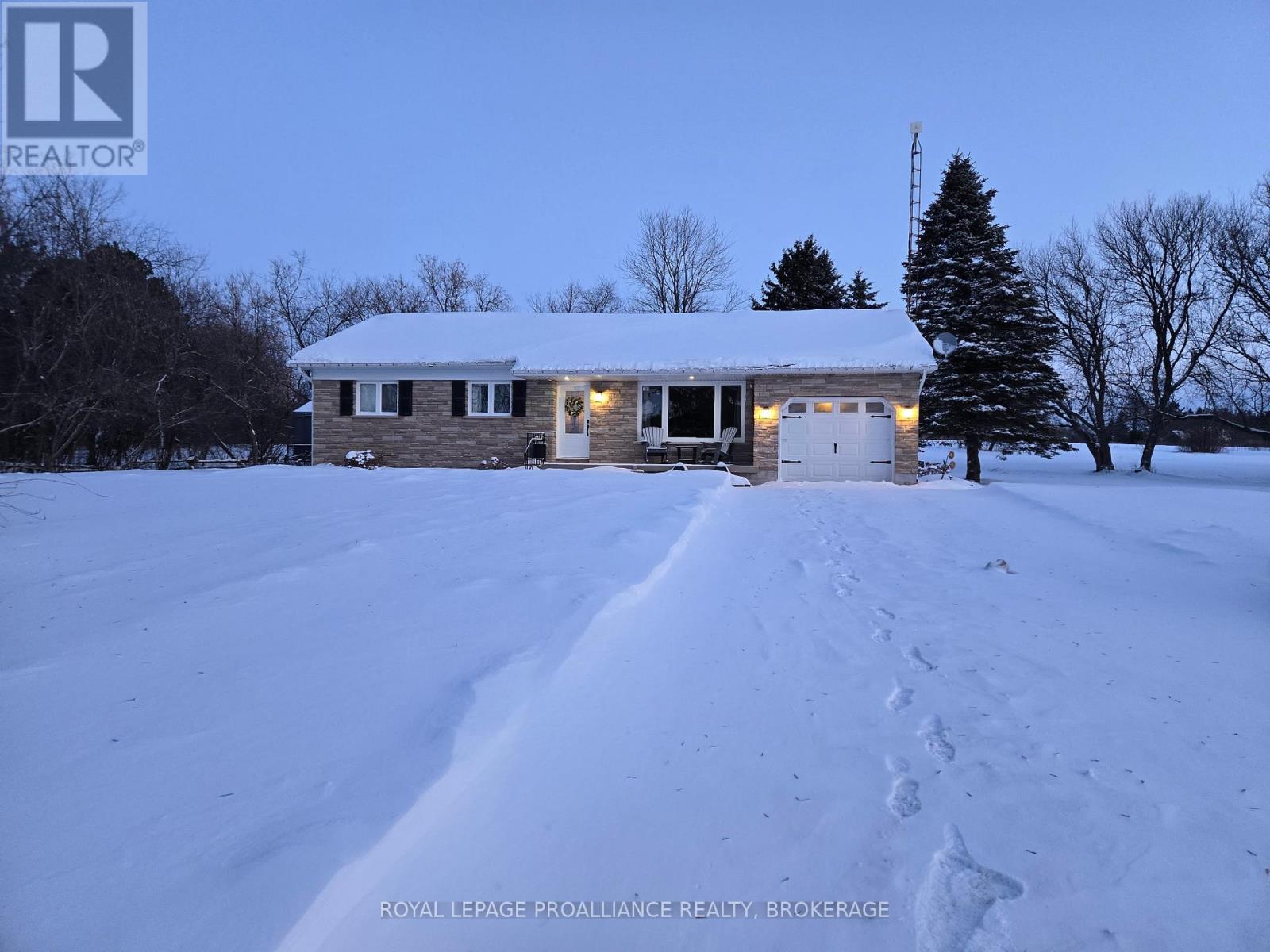7379 COUNTY ROAD 2, greater napanee (greater napanee), Ontario